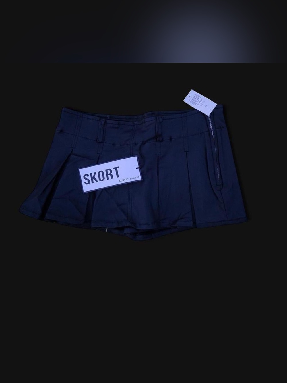 Women's Black Pleated Skort with Side Zip